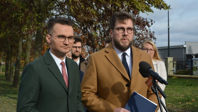 30 milionów złotych z rządu trafi na remont piotrkowskich dróg