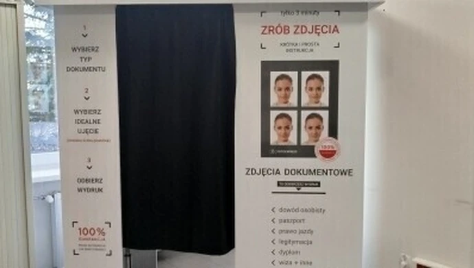 Nowoczesna fotokabina w Urzędzie Miasta