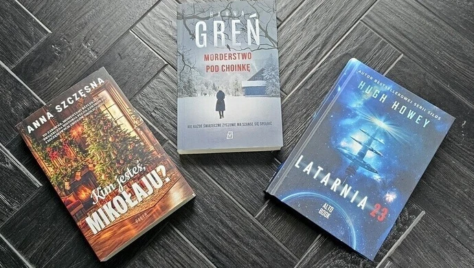 Książka na weekend – Tajemnicze zwłoki pod choinką