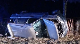 Kolizja na dwunastce w Sulejowie. Jeden samochód dachował