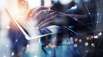 Internet solo czy w dwupaku – który wybrać?