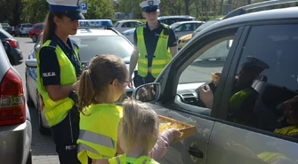 Jabłko, czy cytryna? Niecodzienna akcja policji