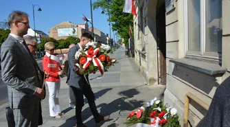 Przedstawiciele piotrkowskiej lewicy upamiętnili Święto Pracy