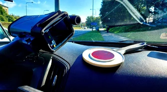 126 km/h w terenie zabudowanym. Wysoki mandat i 15 punktów karnych dla motocyklisty