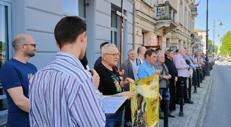 Piotrkowski Męski Różaniec na początek czerwca