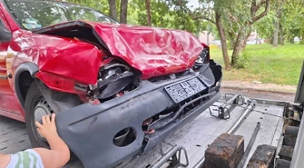 Trzy samochody zderzyły się na Kostromskiej w Piotrkowie