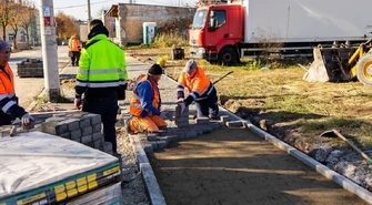 Nowe chodniki na Litewskiej prawie gotowe