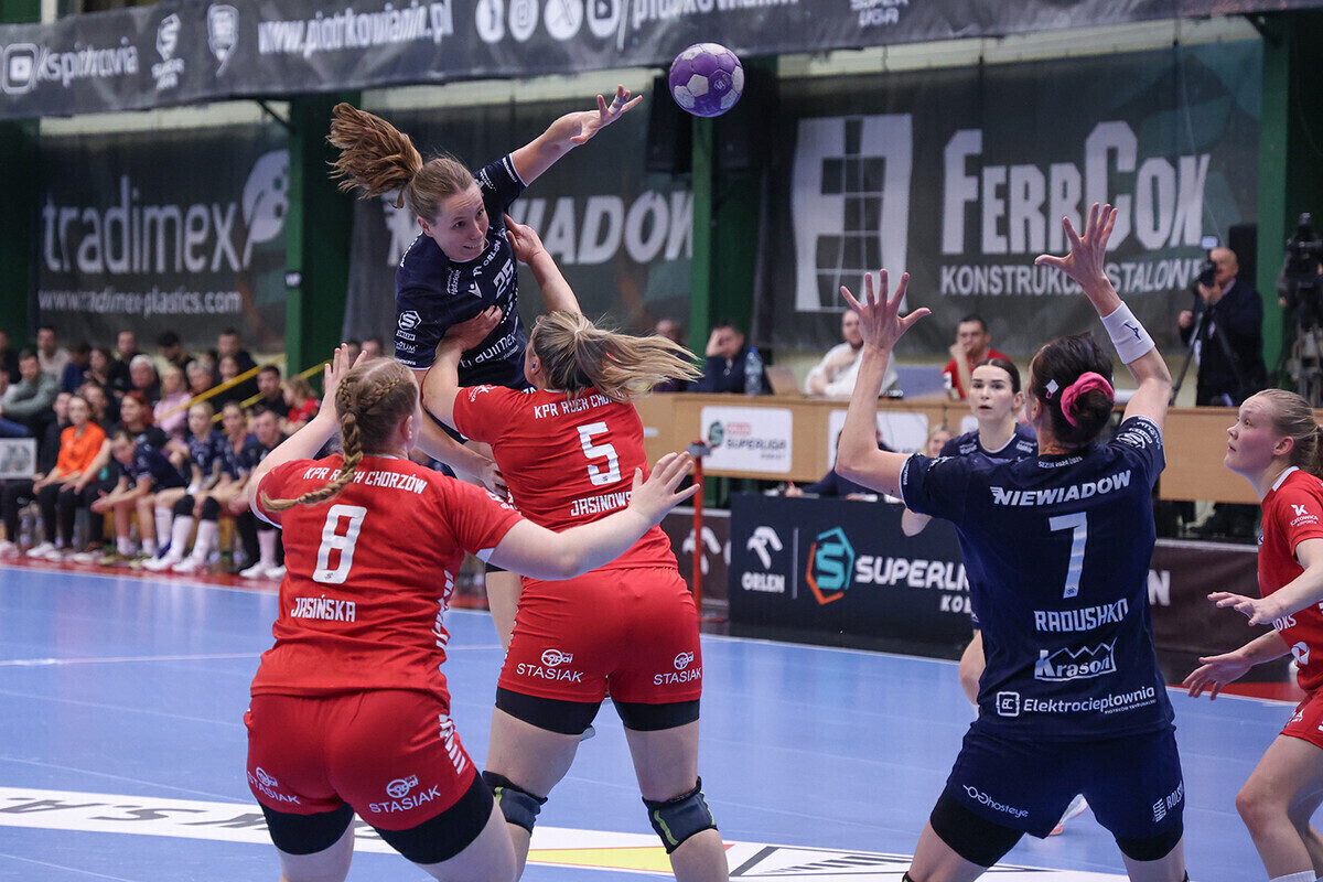 Zwycięstwo na wagę pierwszej szóstki Wysoka wygrana Piotrcovii