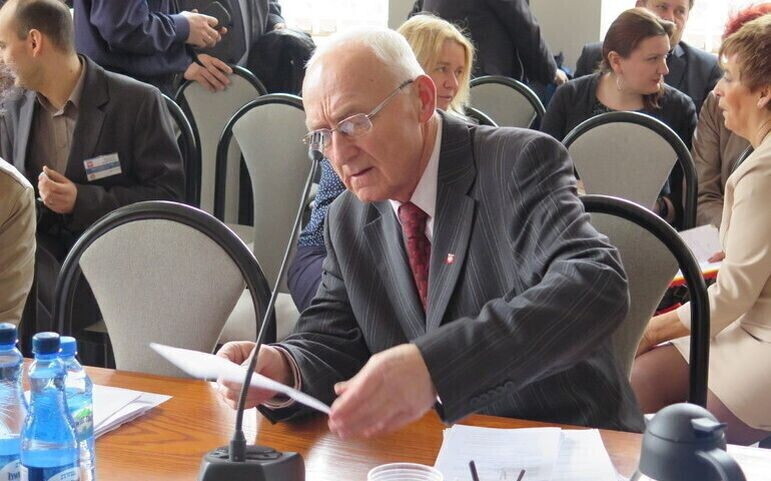 Jan Dziemdziora najbardziej aktywnym radnym w nowej kadencji RM w Piotrkowie