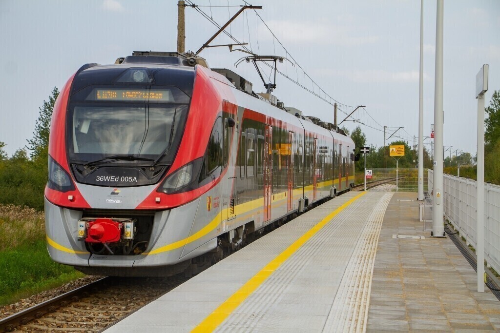 Nowa linia kolejowa w Łódzkiem. Urząd Marszałkowski czeka na opinie