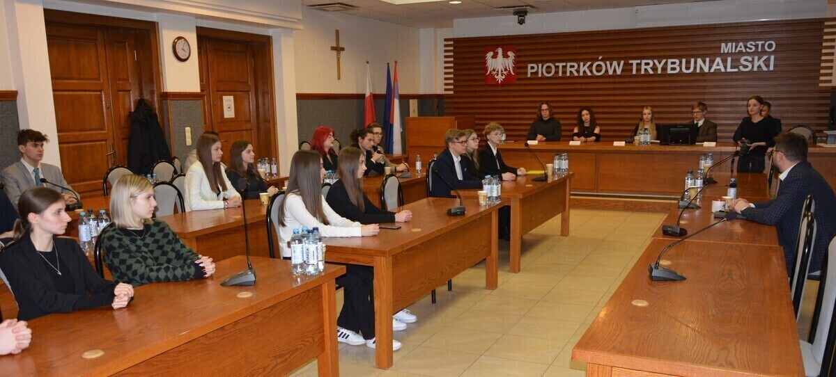 Kolejne posiedzenie Młodzieżowej Rady Miasta. Wybrano rzecznika prasowego