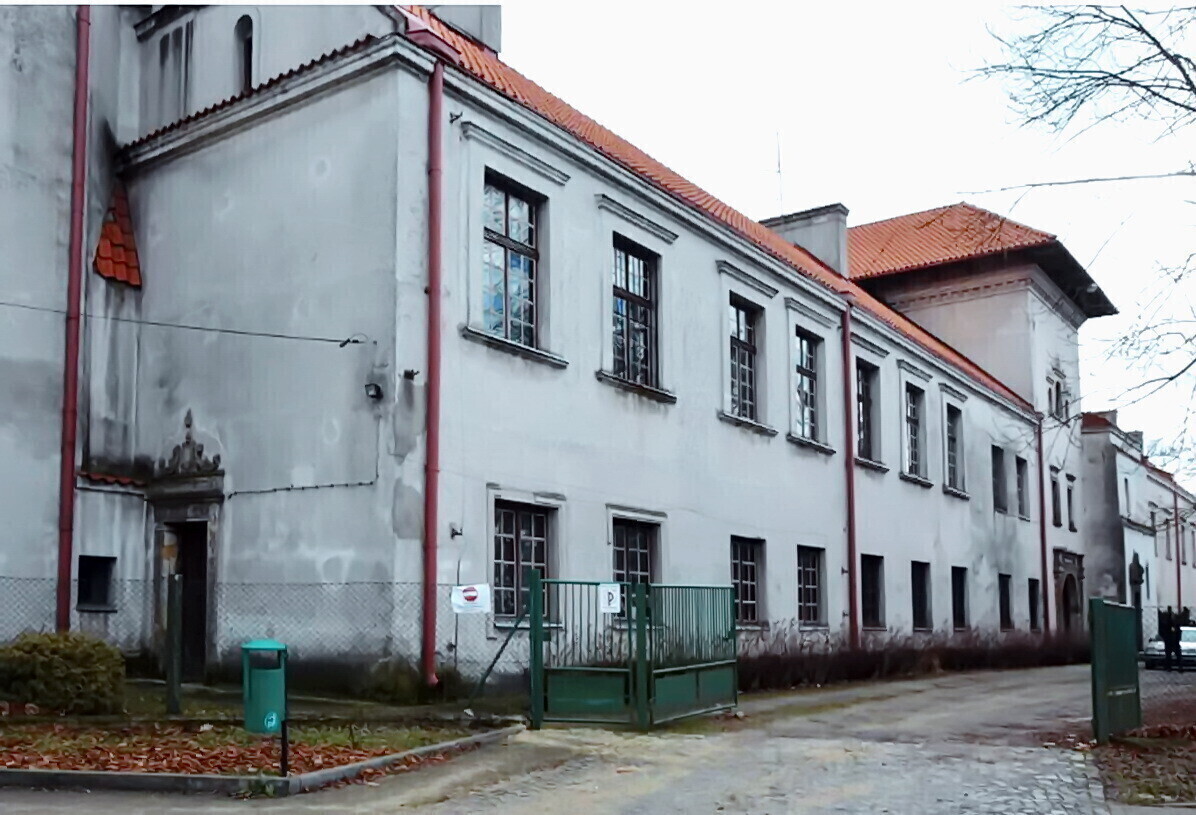 Co dalej z zamkiem w Bykach