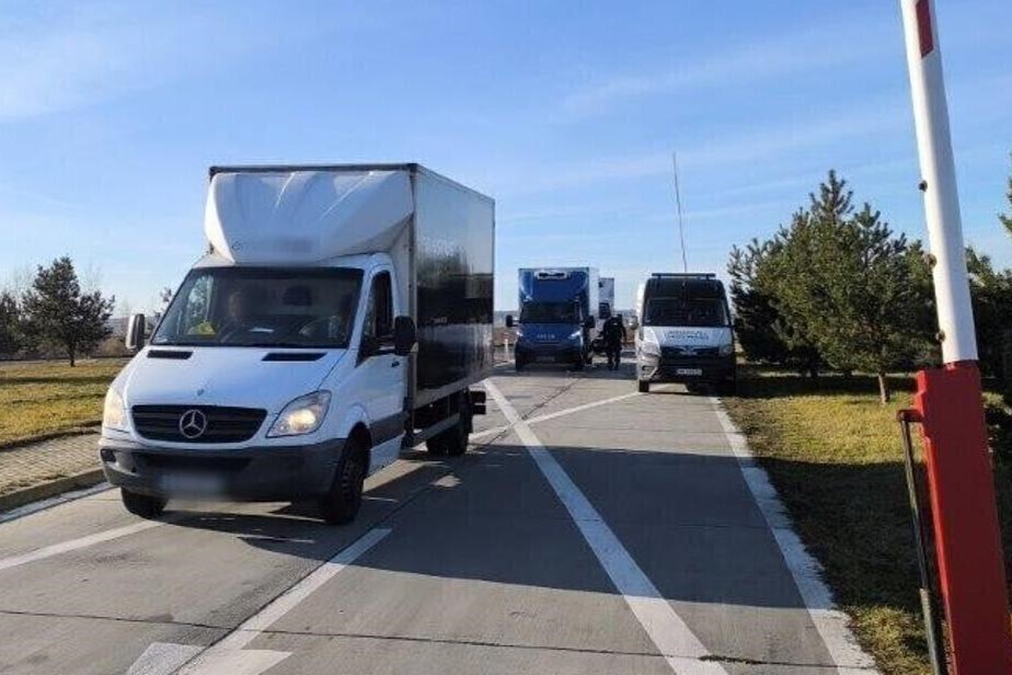 Posypały się mandaty. 21 przeważonych aut