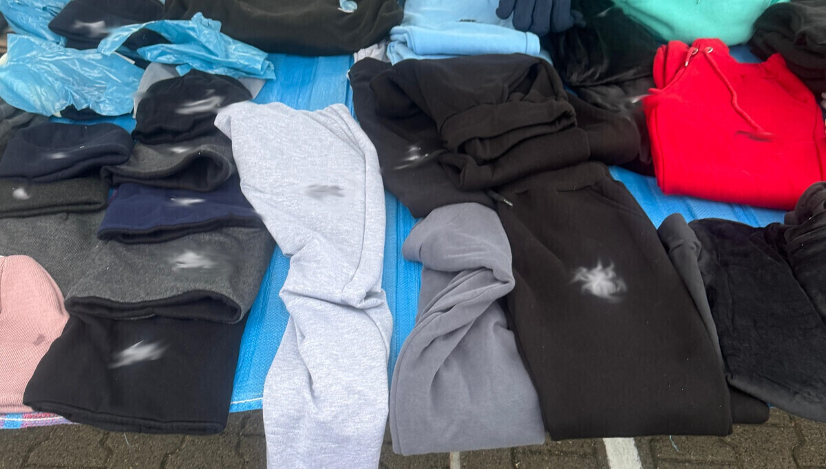 Nielegalne papierosy i podrobiona odzież w Radomsku