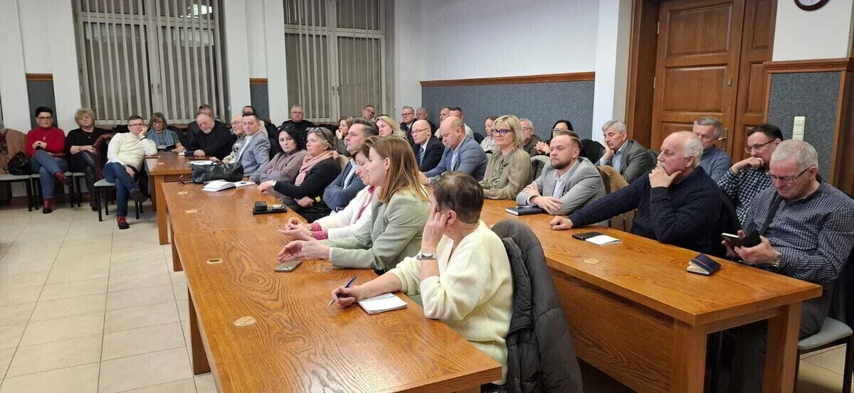 Spotkanie w sprawie śmieci w piotrkowskim Urzędzie Miasta