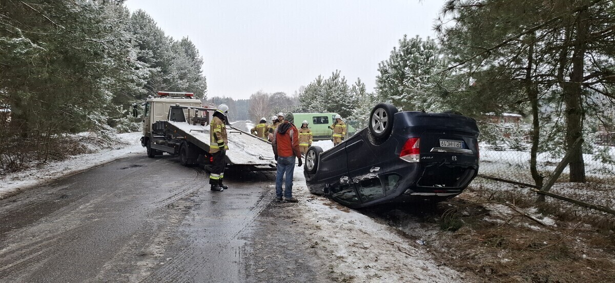 Groźnie wyglądający wypadek w Mierzynie