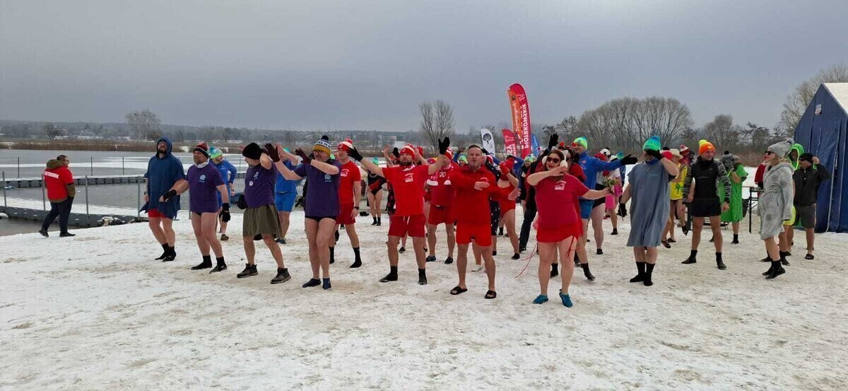 Walentynkowe morsowanie na Słoneczku