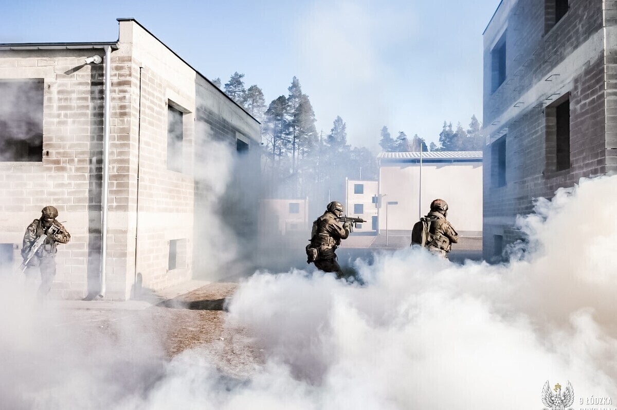 Szkolenie poligonowe żołnierzy 9. Łódzkiej Brygady Obrony Terytorialnej
