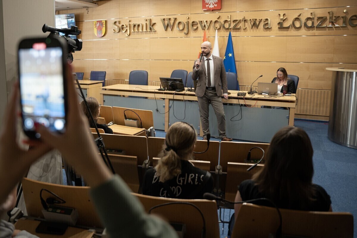 Dzień Bezpiecznego Internetu 2025