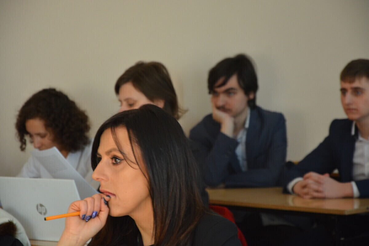 Kobieta na przestrzeni dziejów. Konferencja w Akademii Piotrkowskiej