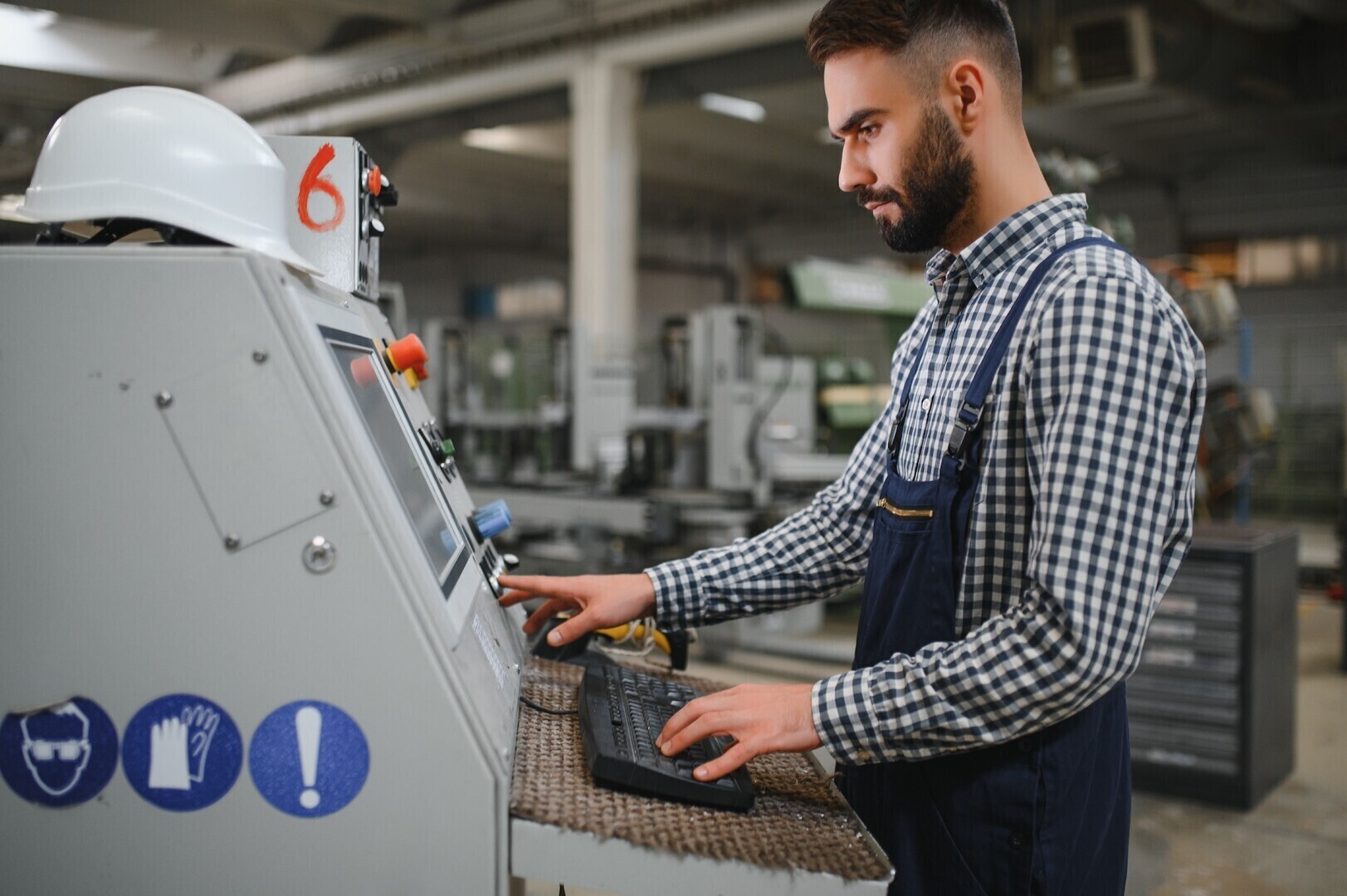 Specjaliści od przecinarek Bomar - Profesjonalna naprawa i diagnostyka