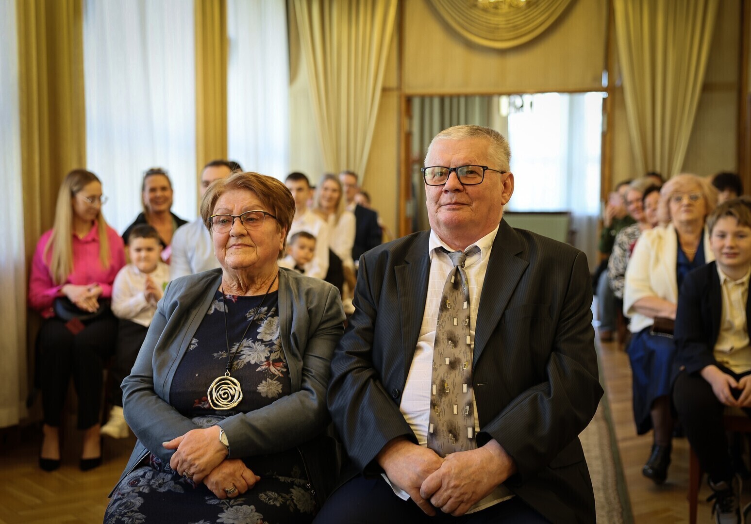 Medale za Długoletnie Pożycie Małżeńskie dla piotrkowian. Złote Gody w piotrkowskim Urzędzie Stanu Cywilnego