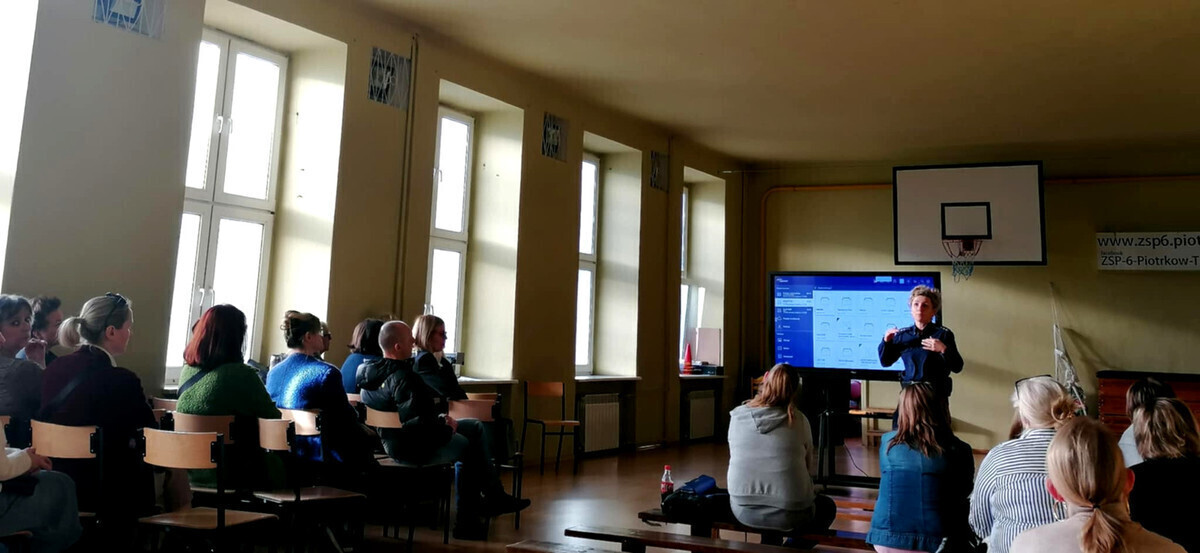 Nie dla hejtu Pogadanka w Zespole Szkół Ponadpodstawowych nr 6 w Piotrkowie Trybunalskim