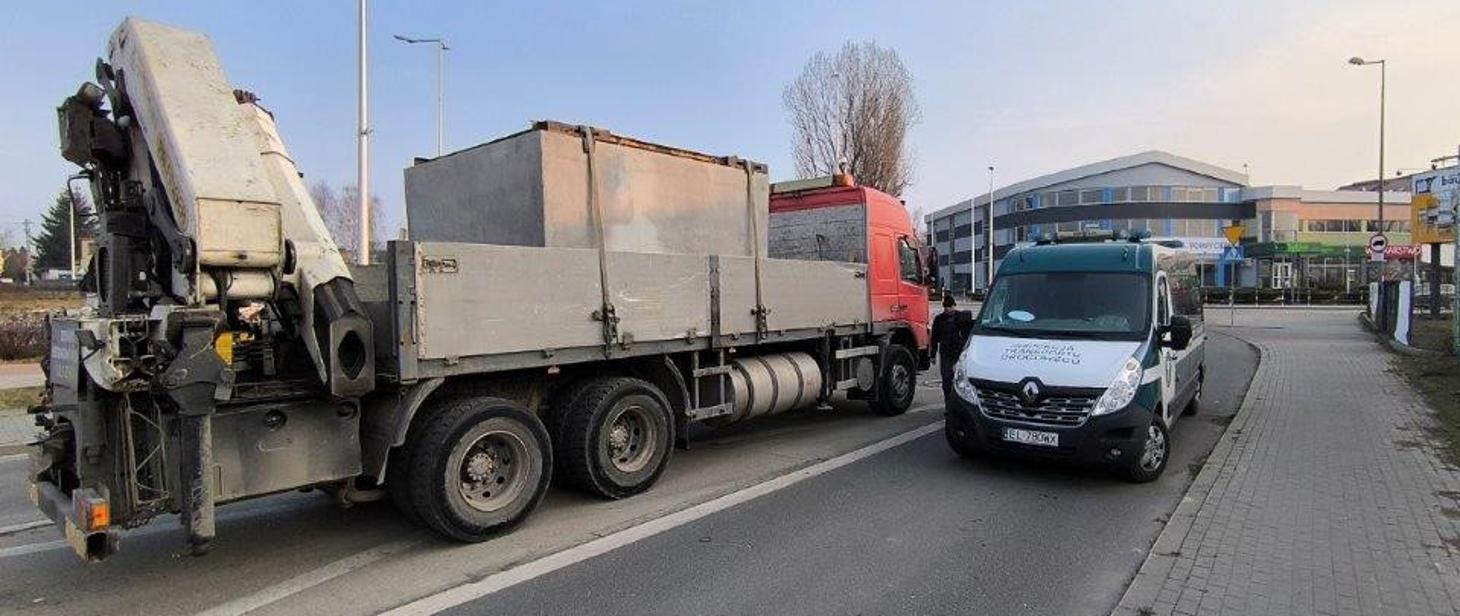 Ciężarówka zatrzymana przez ITD w Piotrkowie za ciężka