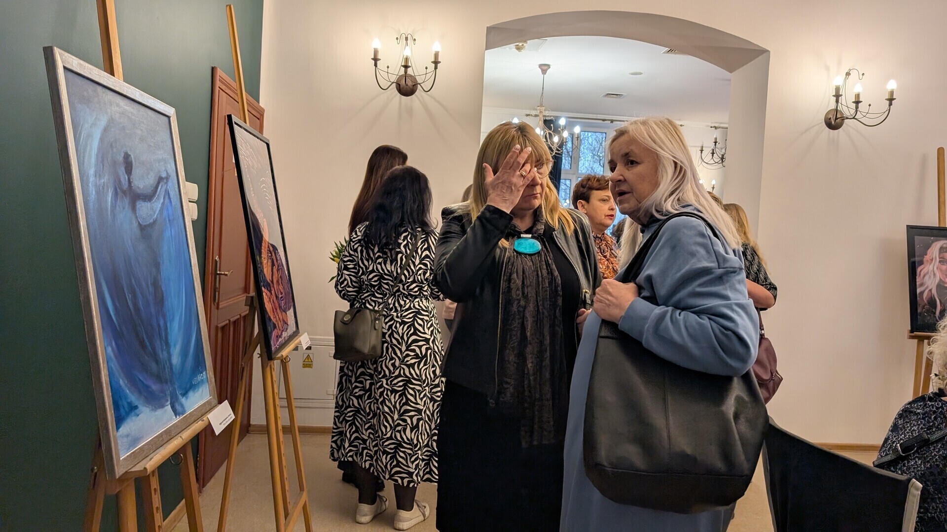 Wernisaż wystawy członków Stowarzyszenia INDYGO