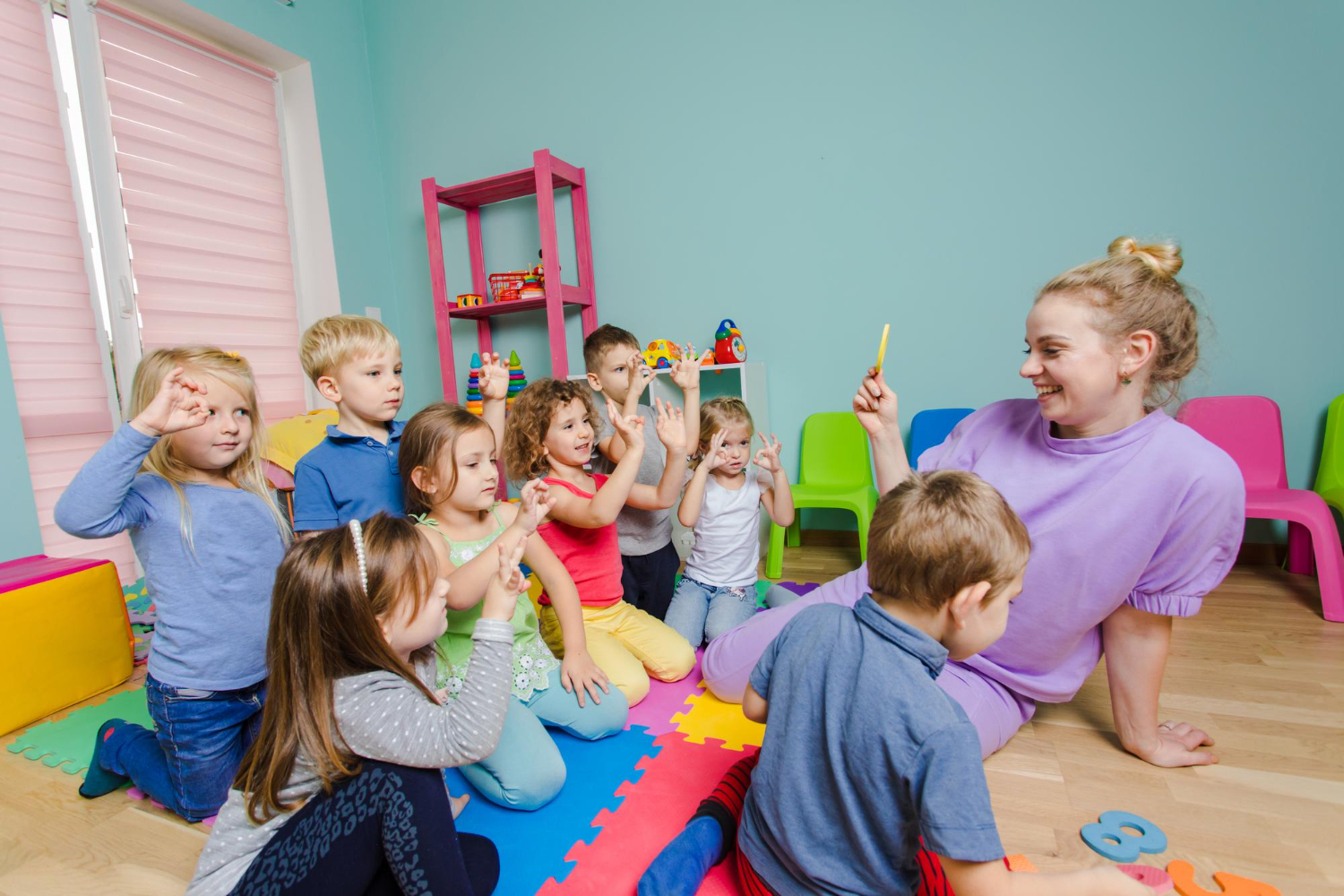 Zostań opiekunem w żłobku wybierz zawód pełen wyzwań i satysfakcji
