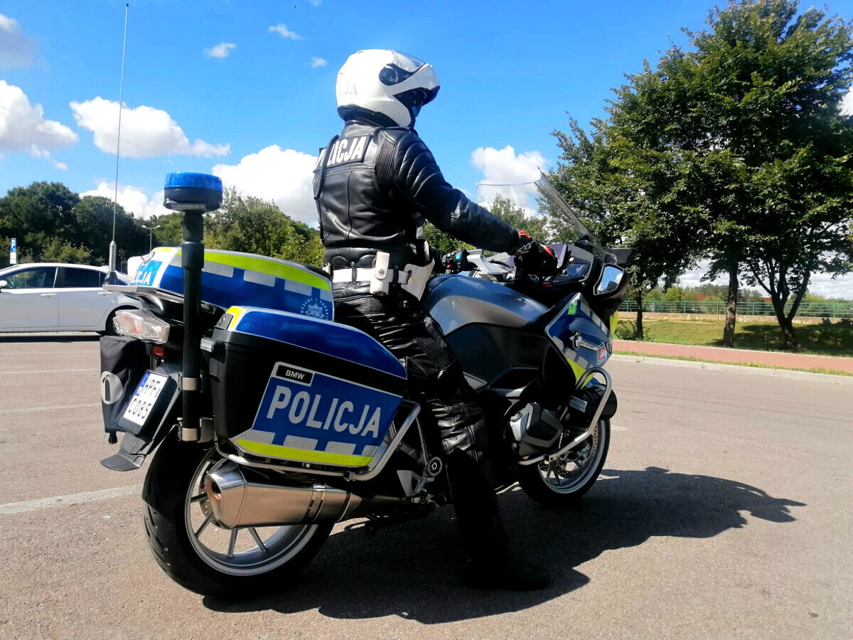Policja apeluje Motocyklisto zadbaj o swoje bezpieczeństwo na drodze