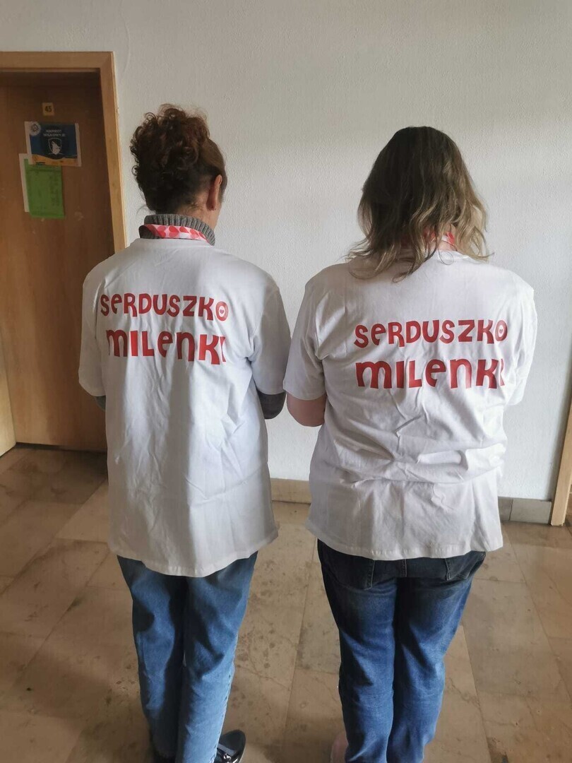 Siatkarze z Piotrkowa i okolic rozegrali finał Siatkarskiej Ligi Szóstek a przy okazji zebrali pieniądze dla małej Milenki z Ostrowa