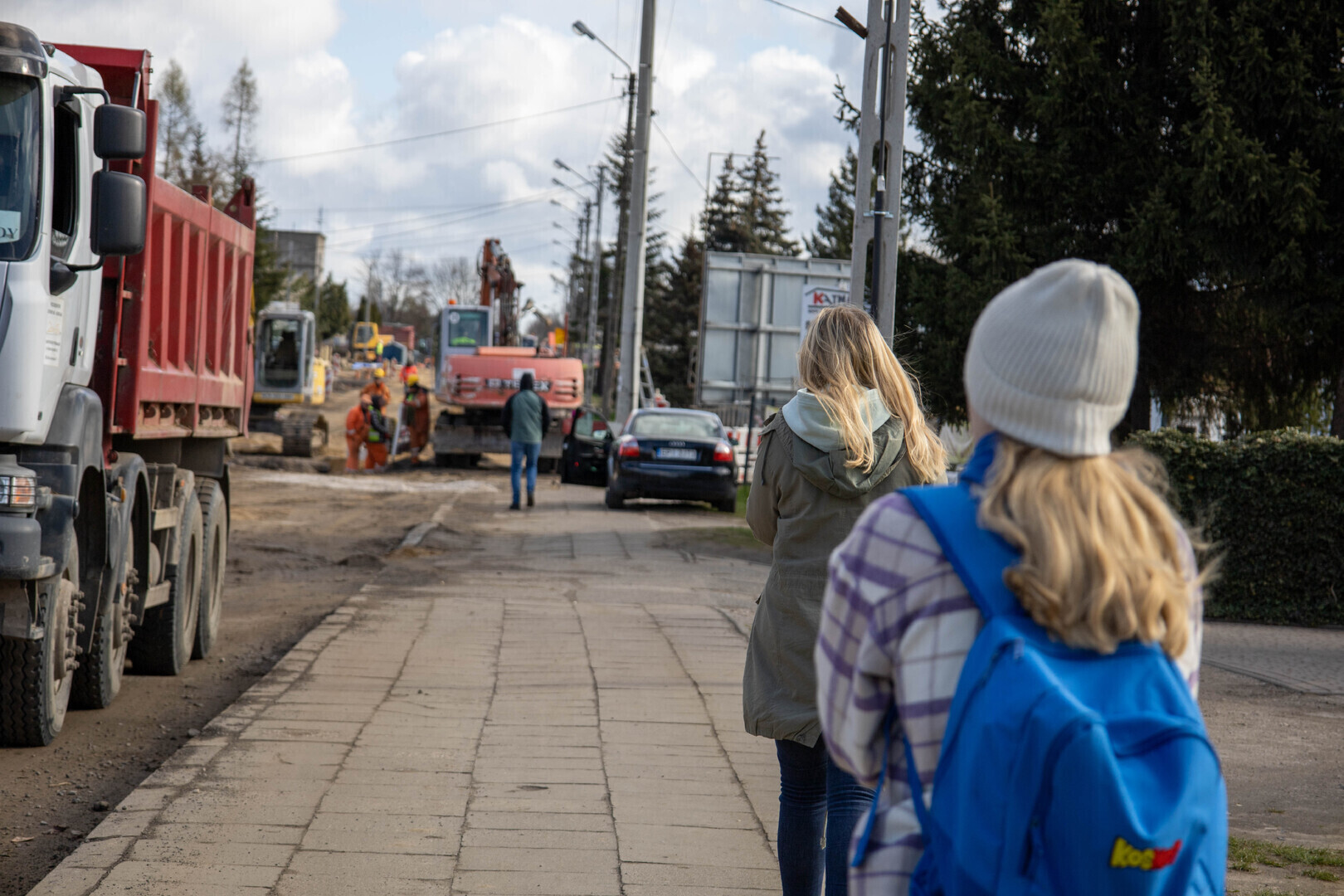Przedsiębiorcy z ulicy Wolborskiej i Rakowskiej skarżą się na spadek obrotów spowodowany brakiem dojazdu do ich firm