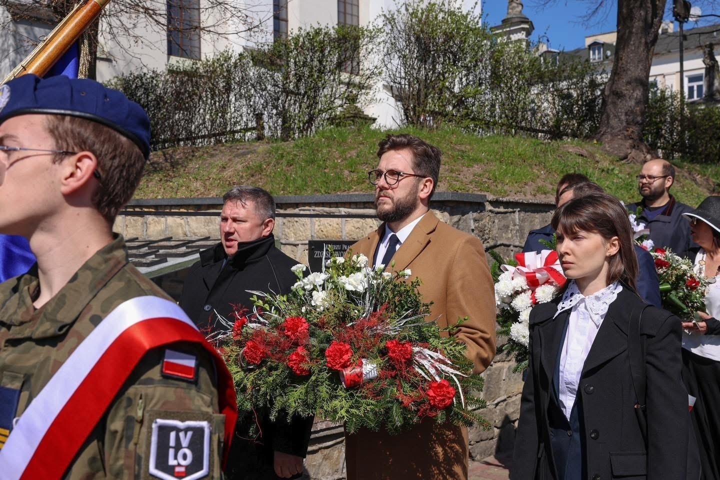 85. rocznica Zbrodni Katyńskiej. Piotrków Trybunalski oddał hołd pomordowanym