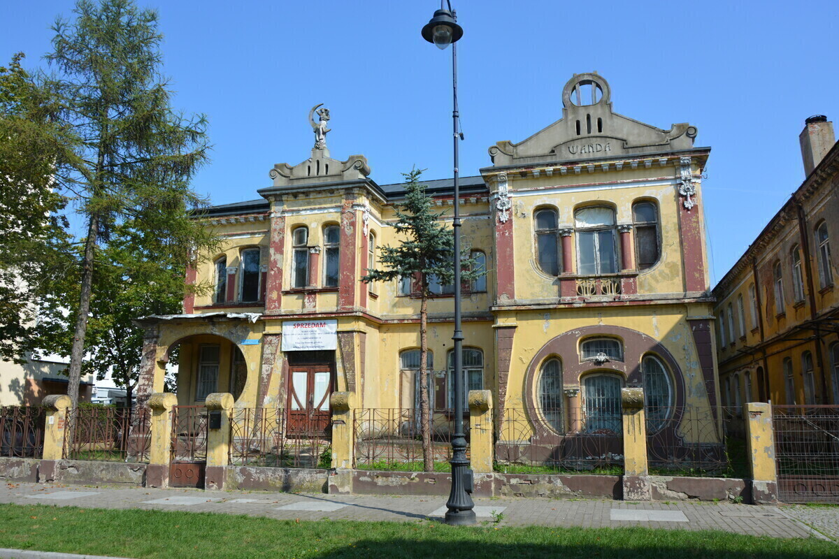 Miasto Piotrków kupi zabytkową willę Wanda. Czy powstanie tam Muzeum Legionów