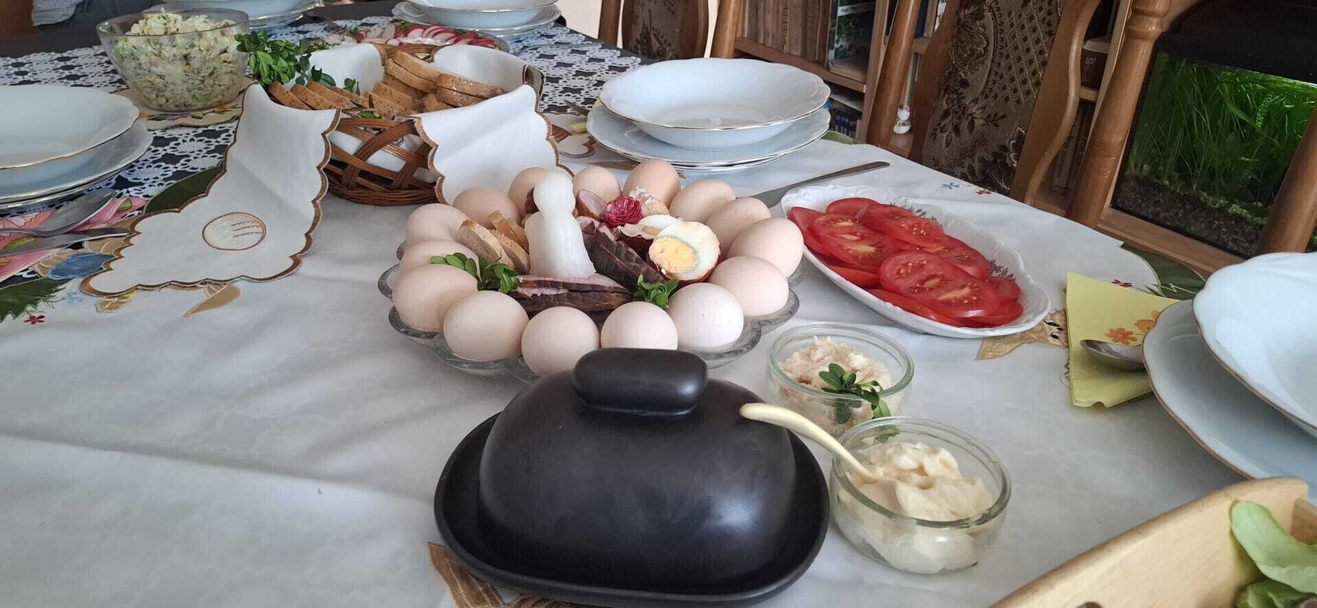 Niedziela Wielkanocna to czas spotkań rodzinnych i wspólnego biesiadowania. Po sytym posiłku należy spalić zbędne kalorie. Jak piotrkowianie spędzili niedzielne popołudnie