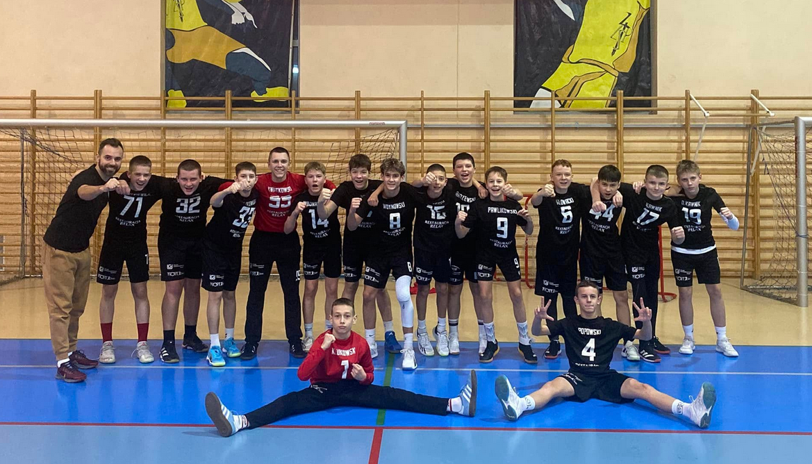 Mistrzostwa Polski w piłce ręcznej w Piotrkowie. Młodzików