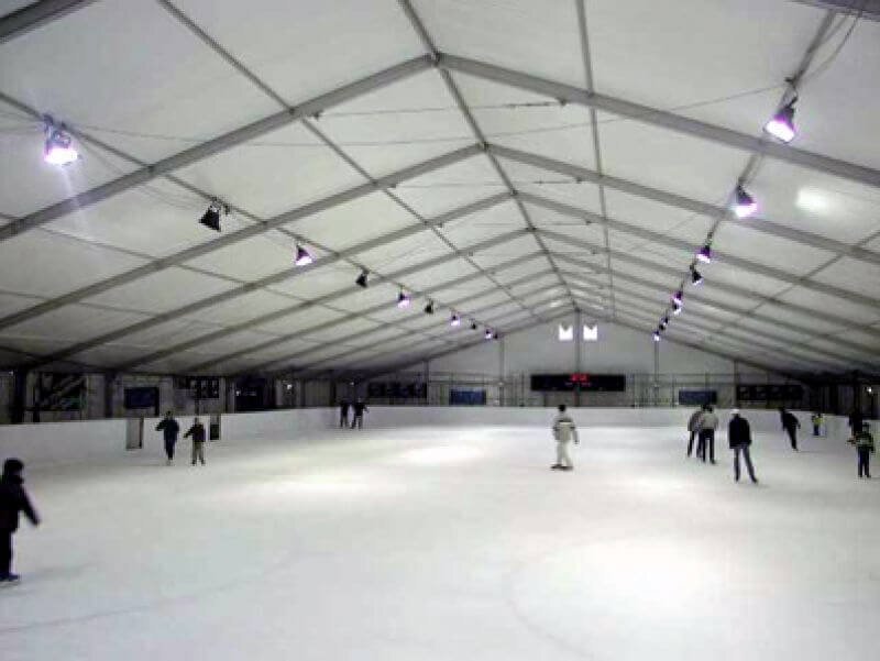 W Piotrkowie powstanie kryte lodowisko ale poza sezonem będzie też halą sportową do innych dyscyplin sportu