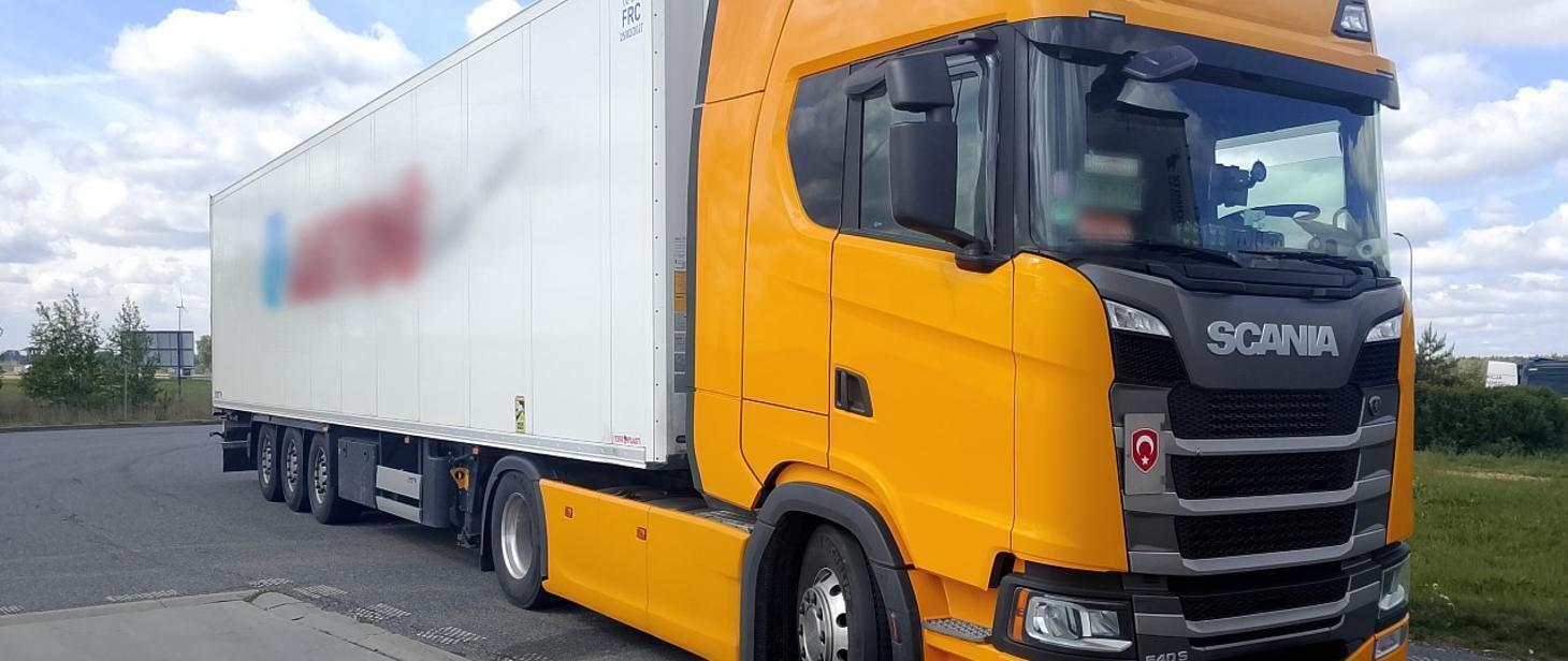 Turecki przewoźnik zatrzymany ze zbyt dużymi zbiornikami paliwa