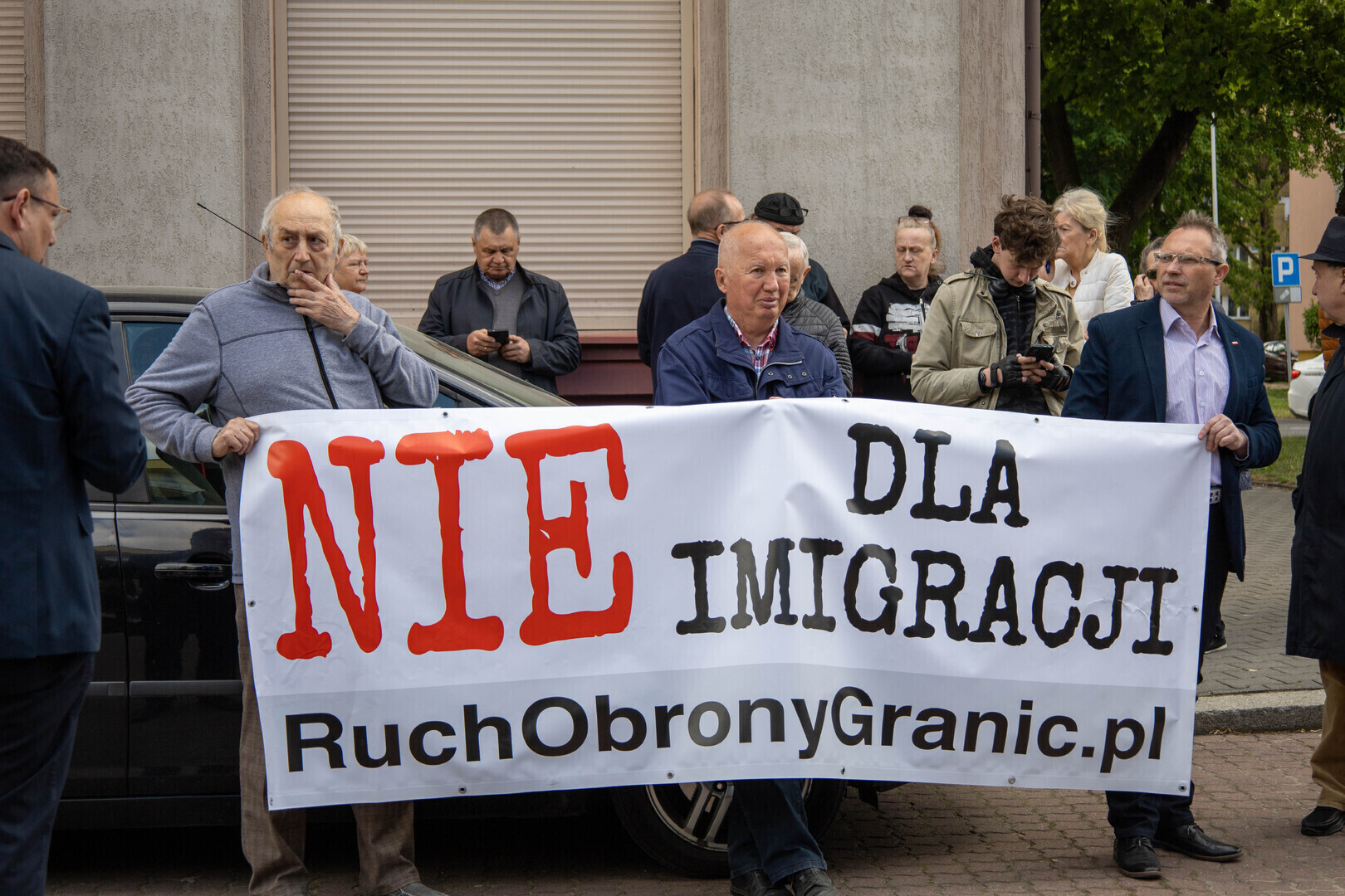 Złożyli wnioski i zbierają podpisy o referendum w sprawie odwołania prezydenta rady miasta oraz CIC