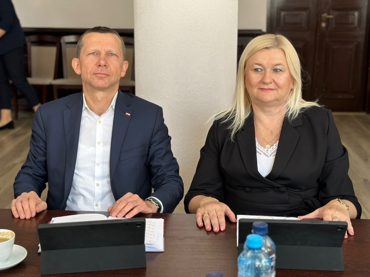 Inwestycje drogowe z mocnym wsparciem powiatowe zadania nabierają tempa