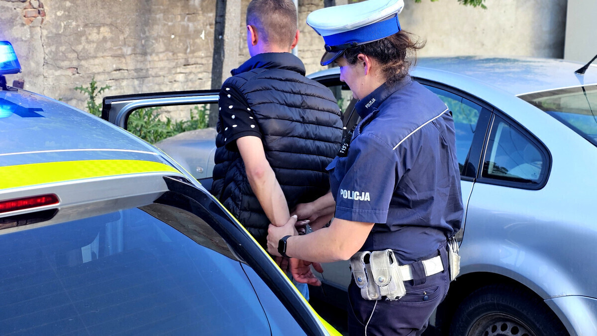 Miał ponad 2 promile nie ustąpił pierwszeństwa pieszemu i przewoził pasażera unikającego odsiadki posiadającego mefedron