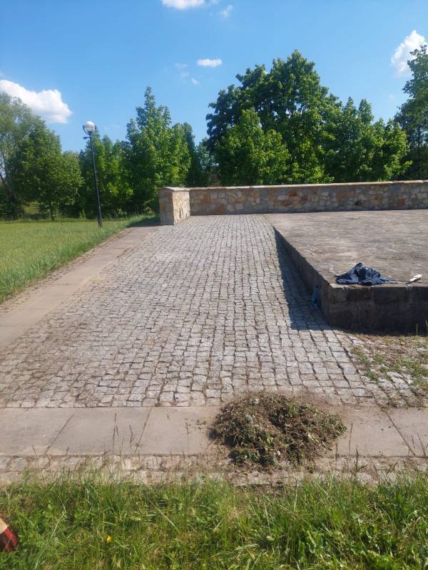 Prace porządkowe na Kopcu