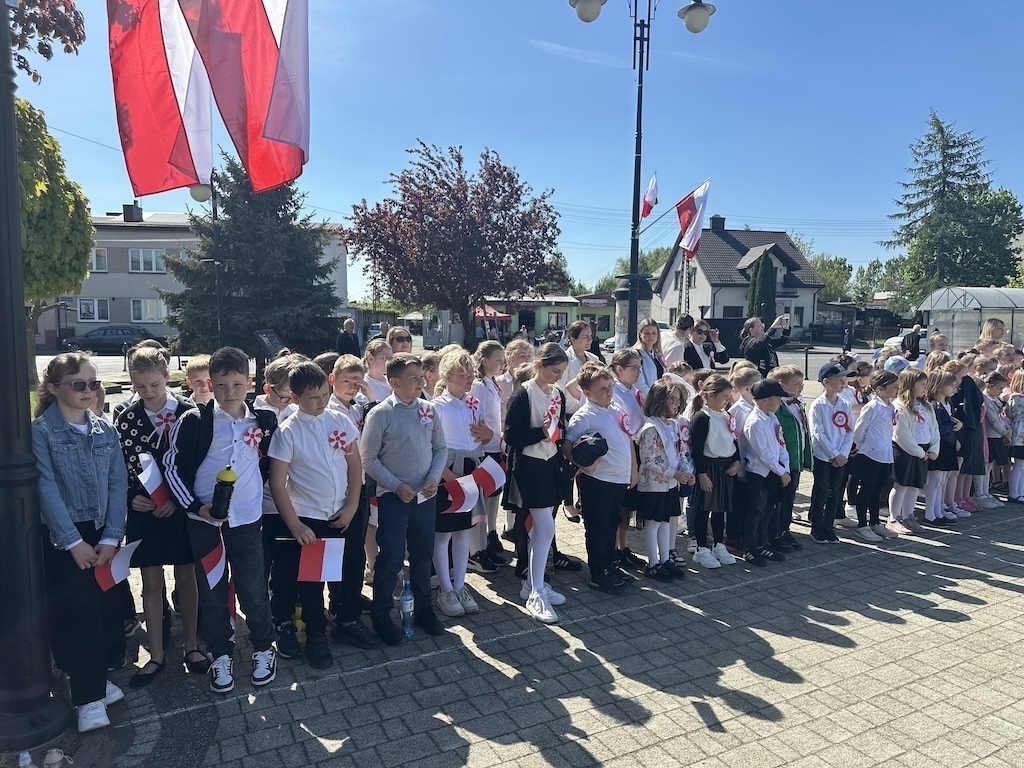 Uczniowie uczcili 234. rocznicę uchwalenia Konstytucji 3 Maja