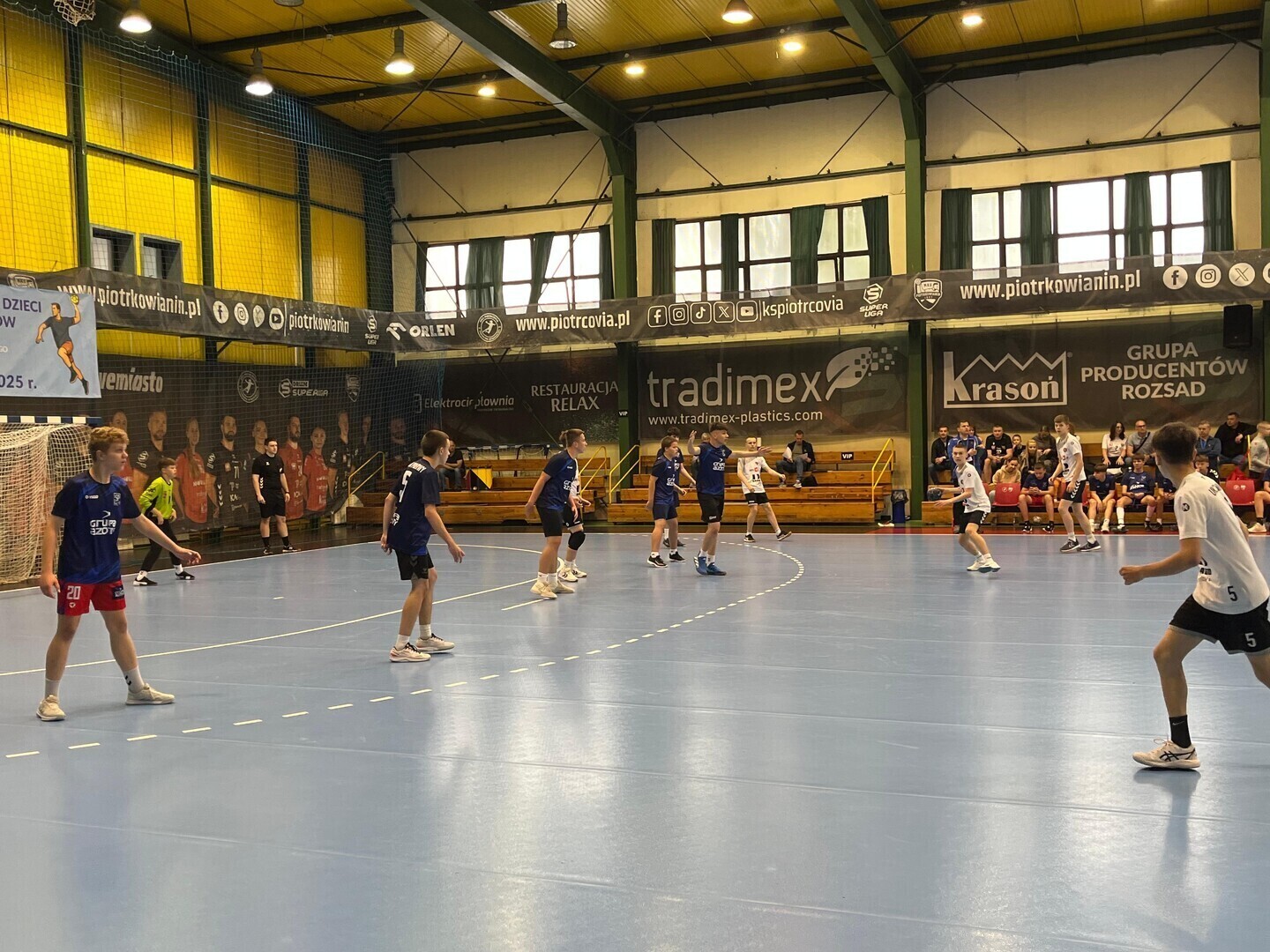 W Piotrkowie rozpoczęły się Ogólnopolskie Igrzyska Młodzieży Szkolnej i Igrzyska Dzieci w piłce ręcznej