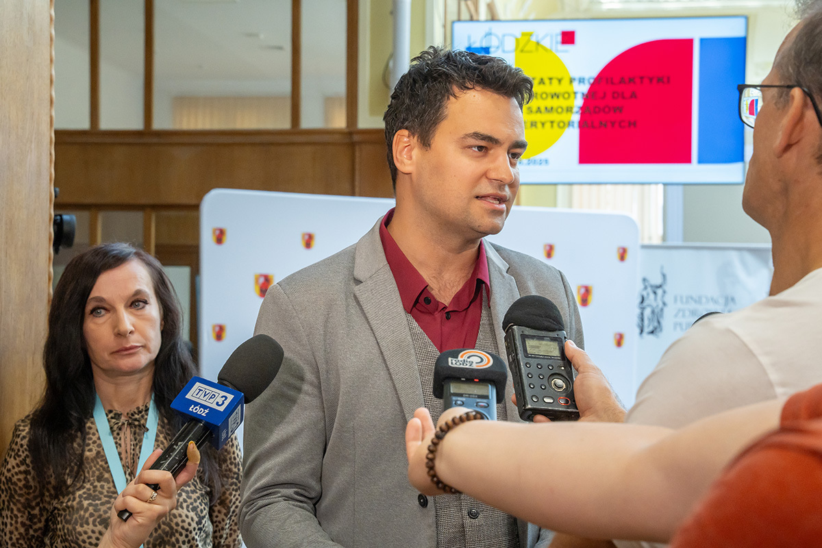 Województwo Łódzkie zachęca do szczepień m.in. na krztusiec błonicę czy tężec