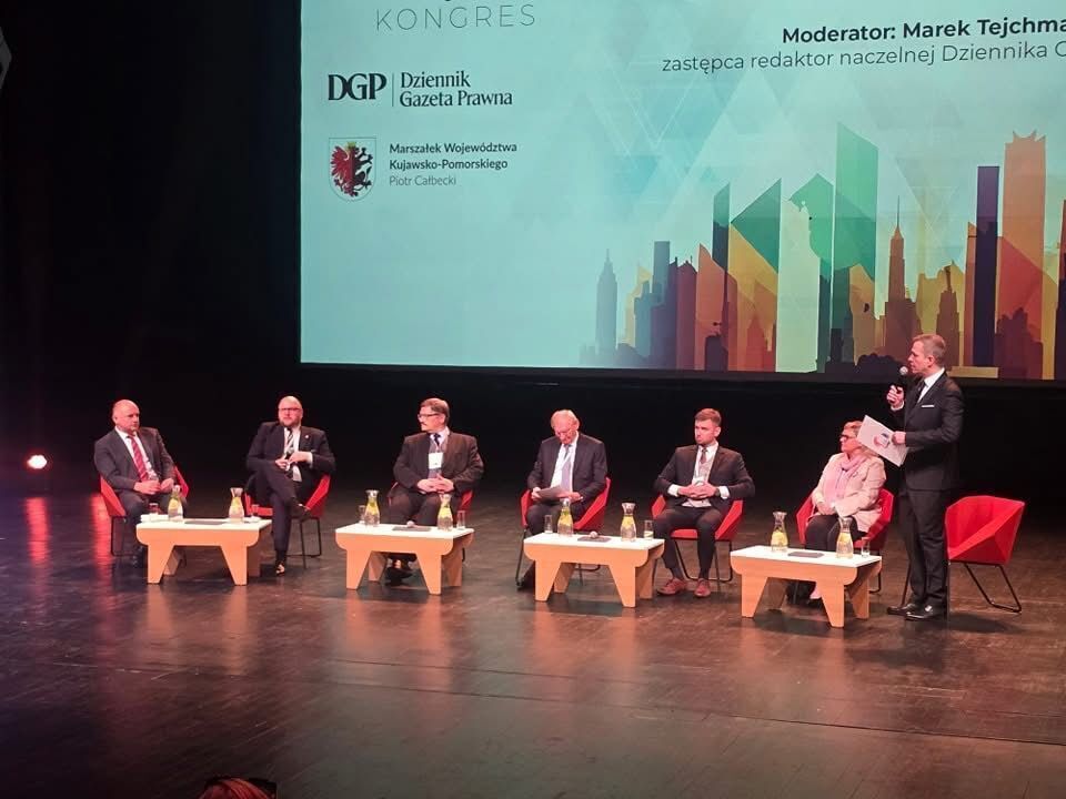 Gmina Kamieńsk z wyróżnieniami i nagrodami na ogólnopolskiej gali Perły Samorządu 2025