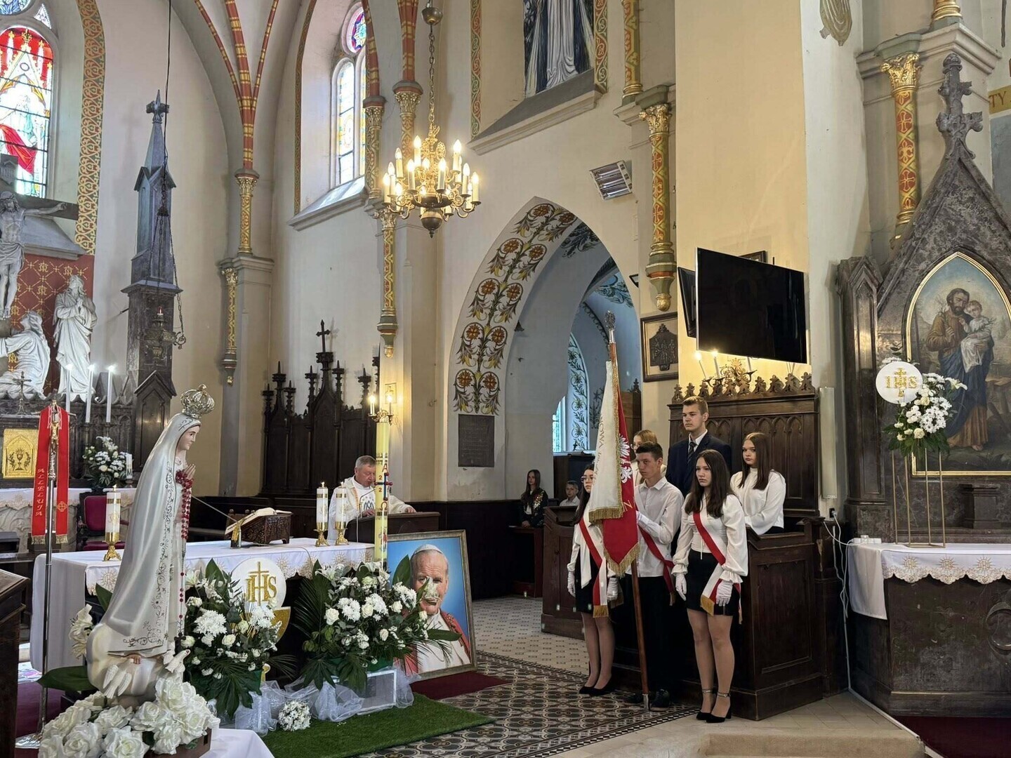 Dzień Patrona w Oddziale Szkolno-Przedszkolnym w Dąbrowie nad Czarną wspólne święto wartości i tradycji