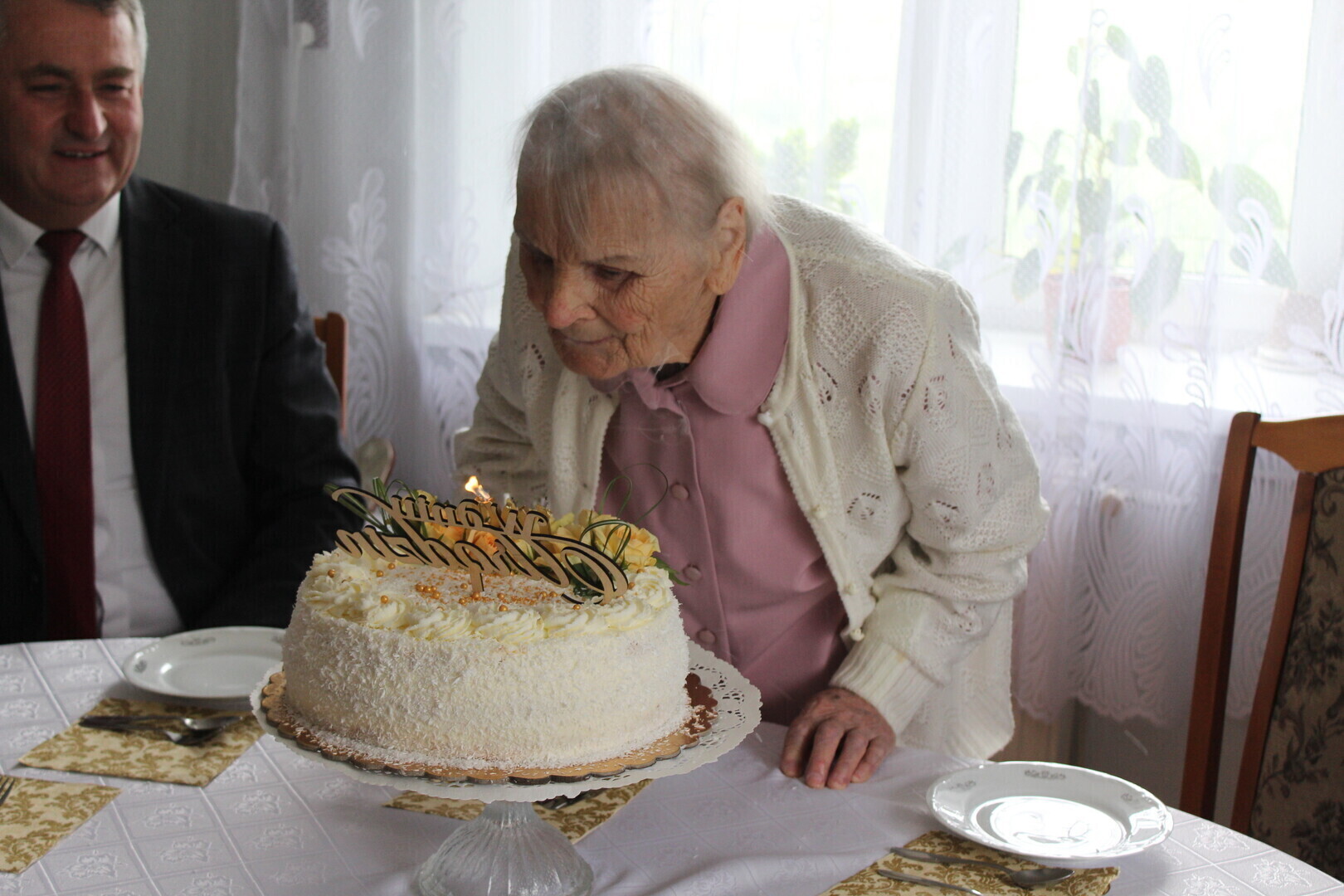 Pani Maria mieszkanka Grabicy świętowała swoje setne urodziny