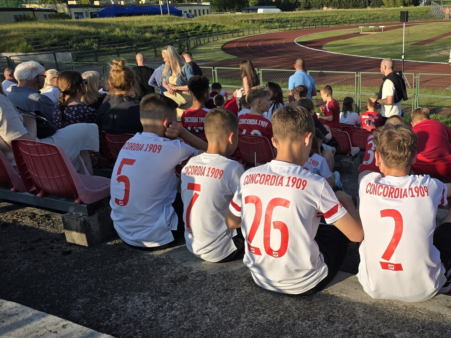 116 lat historii klubu w kadrze. Prezentacja filmu o Concordii Piotrków na stadionie